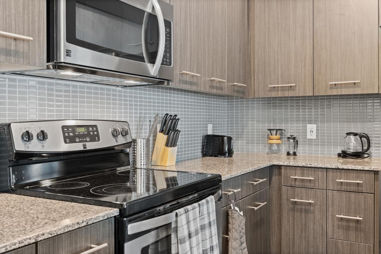 דירות Leander Luxe 3B/2B Getaway - Pool, Gym, Parking, Pet Wash מראה חיצוני תמונה