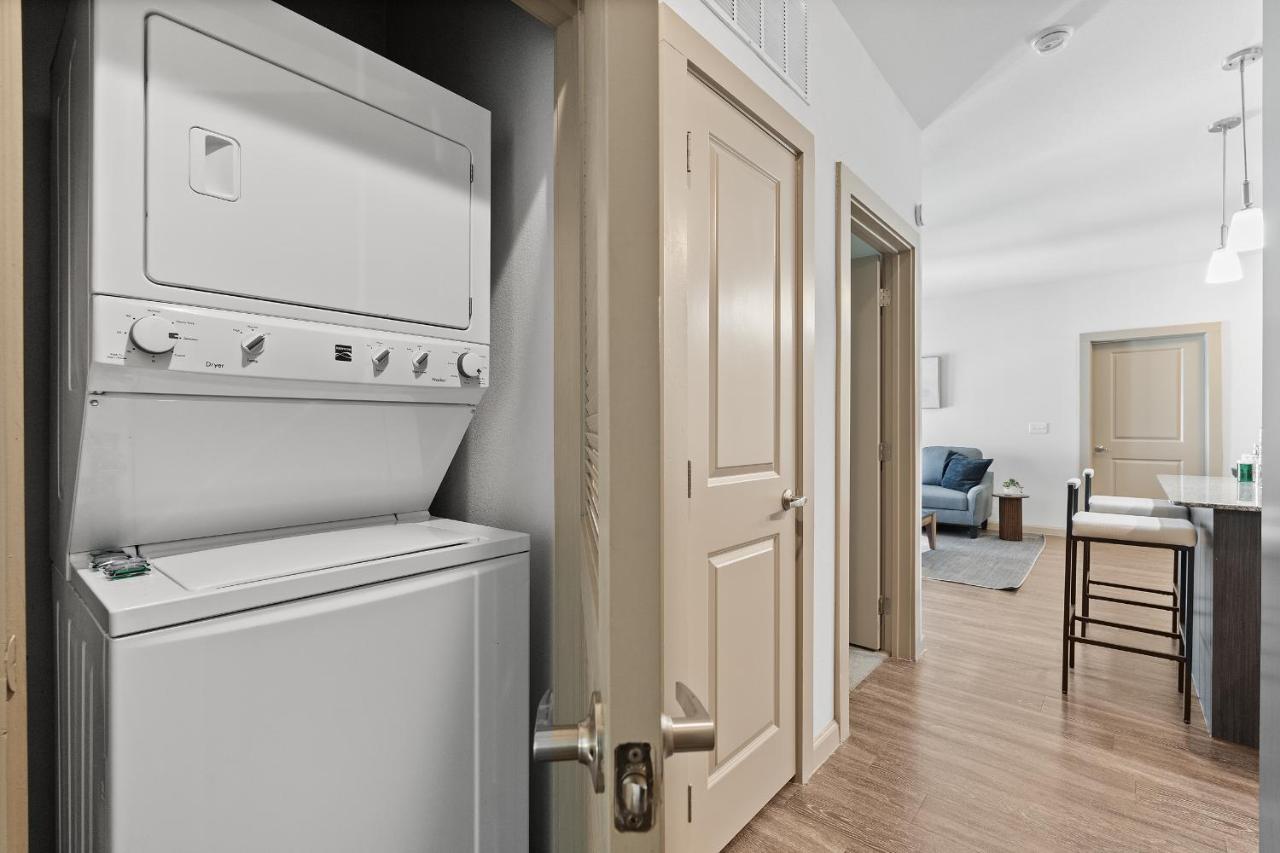 דירות Leander Luxe 3B/2B Getaway - Pool, Gym, Parking, Pet Wash מראה חיצוני תמונה
